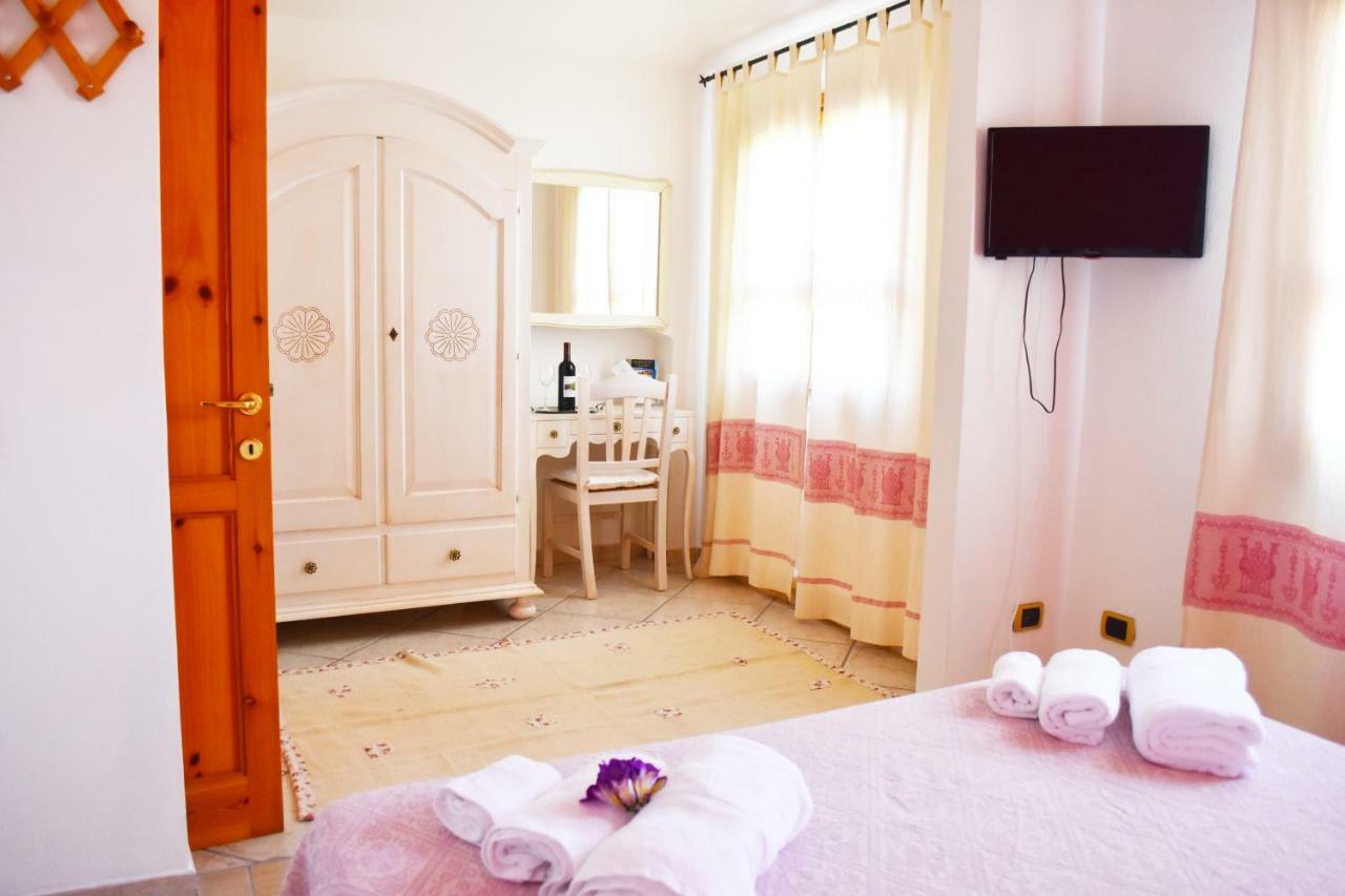 Casa Vacanza Porto Frailis Gia Porto Frailis B&B Arbatax Exterior photo